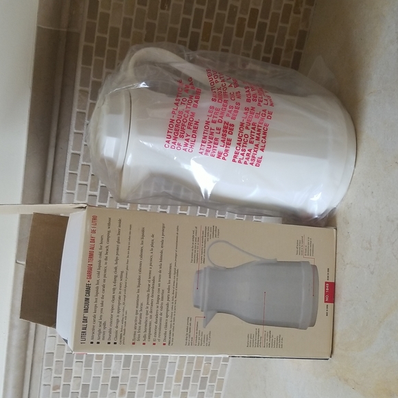 Carafe Termo. - Picture 2 of 3